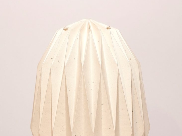 Papier Urne, Kunsthandwerk, www.die-barke.de, DIE BARKE - Bestattung & Begleitung in Frauenhänden, mobiles bundesweites Bestattungsunternehmen, Tel 0179-204 10 24